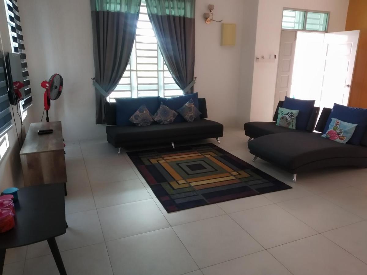 Fathullah'S Homestay Alor Setar Ngoại thất bức ảnh