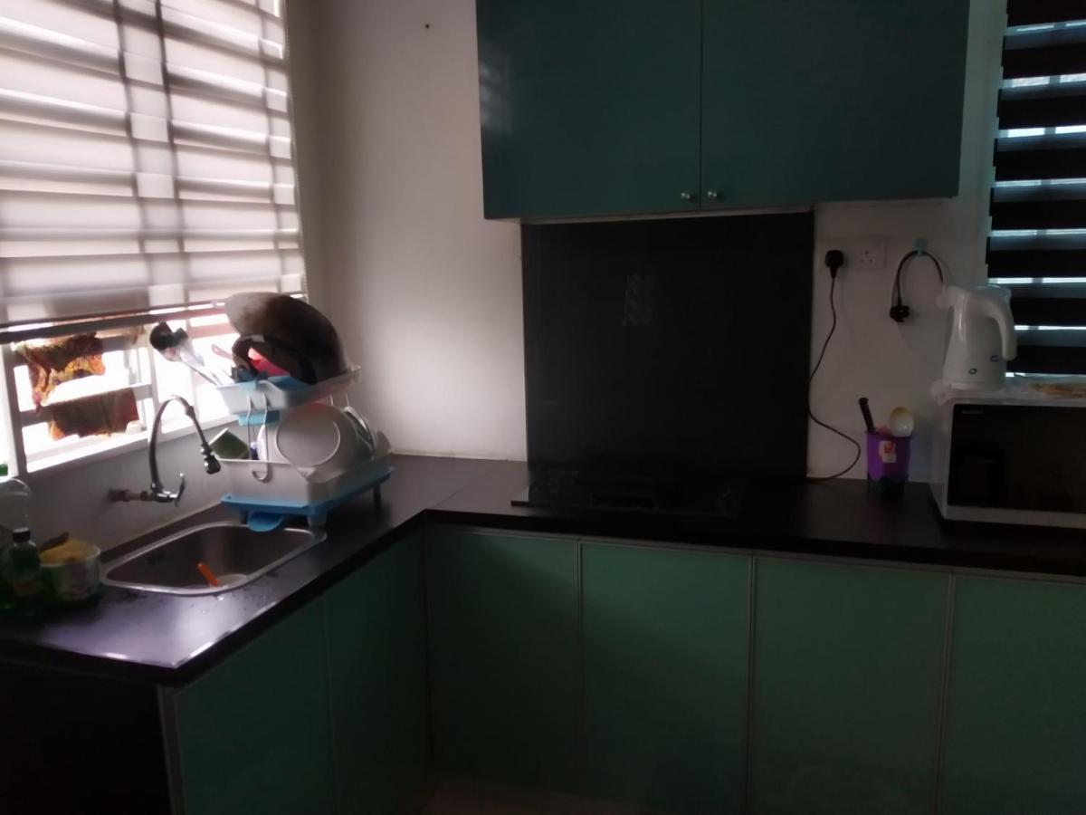Fathullah'S Homestay Alor Setar Ngoại thất bức ảnh